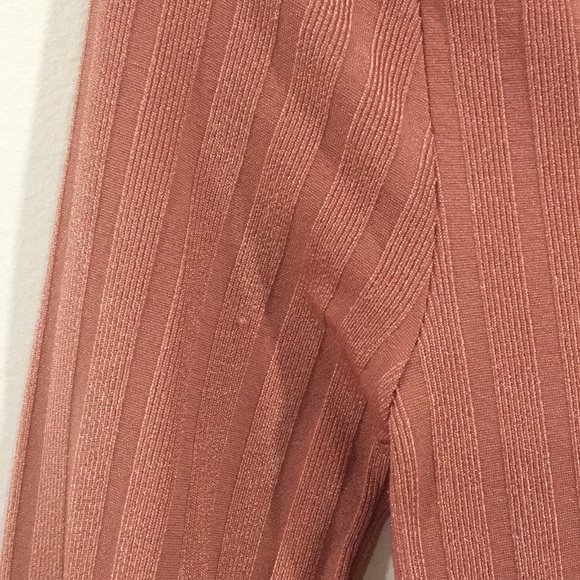 FREE PEOPLE Scoop Neck Shimmer Ribbed Sleeve Top - Picture 6 of 10